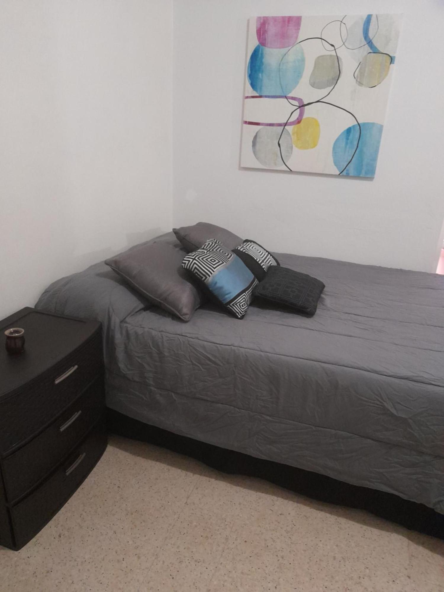 Hermoso Apartamento Frente Aeropuerto De Isla Verde San Juan Exterior foto